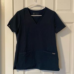 XS Figs Casma 3 pocket top in ‘Dark Harbor’